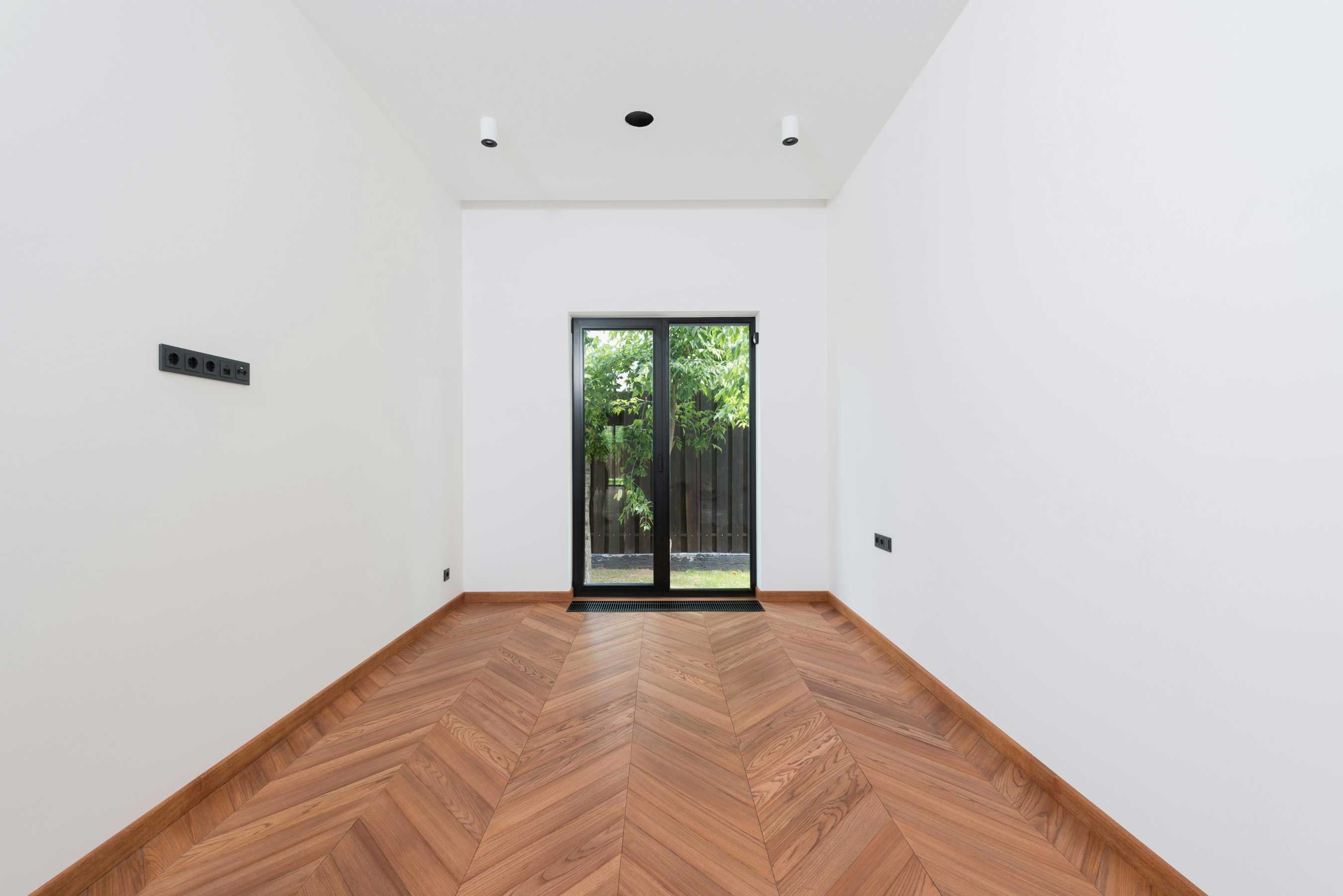 Entreprise AK, spécialiste en rénovation dans le Pays de Gex, transformation d'un intérieur moderne et lumineux.
